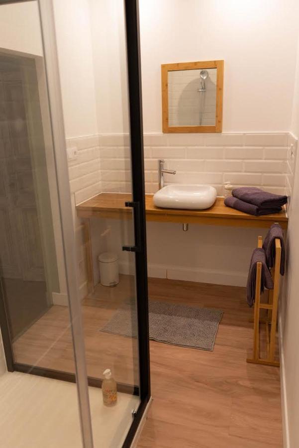 Un Dimanche Chez Julie Chambre Leontine Parthenay Exterior photo
